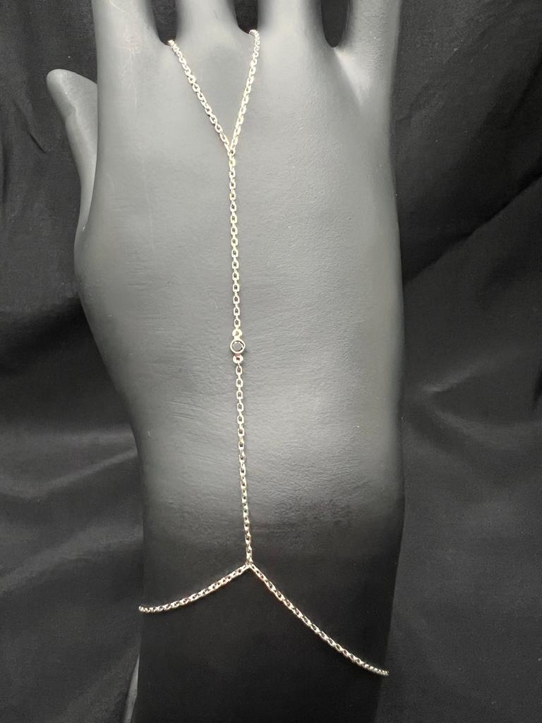 Linear Hand Chain with Center Diamond